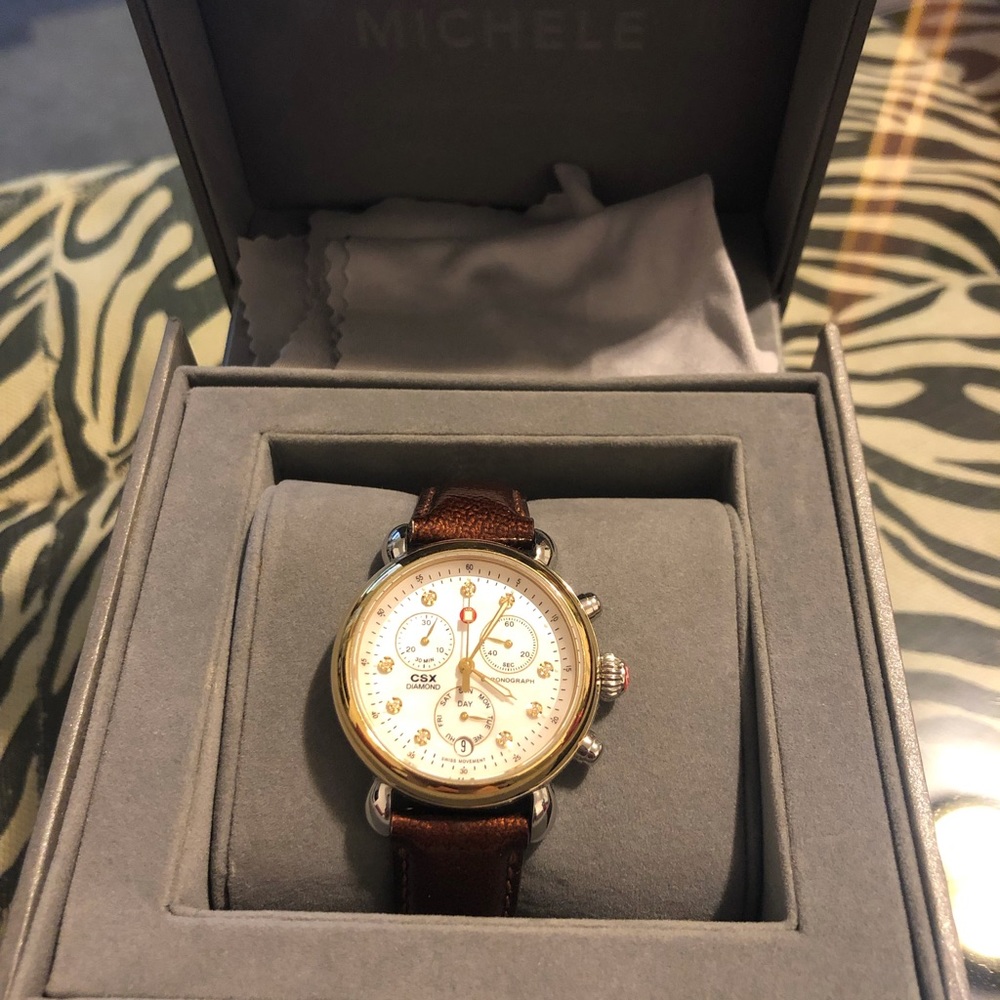 Watch - Picture 2 of 5